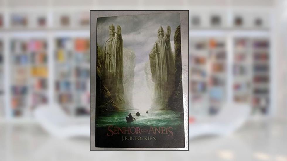 O Senhor dos Anéis. Capa do Filme - Volume Único, do autor J. R. R. Tolkien