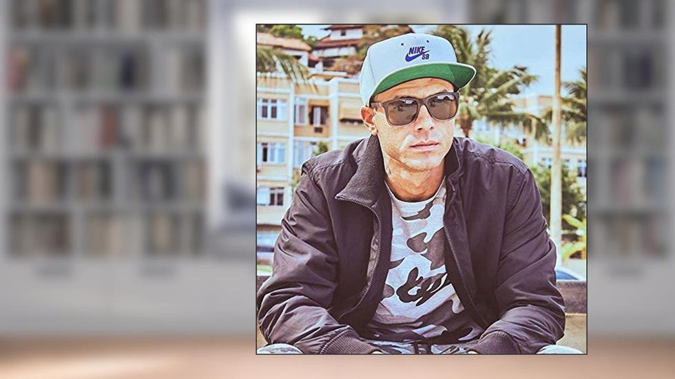 Trechos da margem: Primeiras Publicações de Olavo Carvalho (Serie 1), do autor Olavo Carvalho