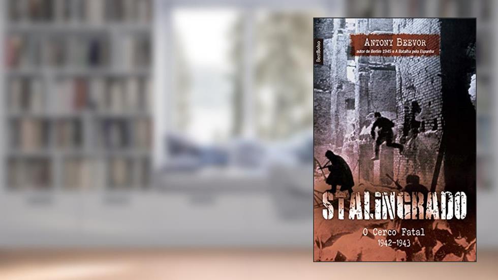 Stalingrado (edição de bolso), do autor Antony Beevor