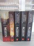 Ler A Dança Dos Dragões - Coleção As Crônicas De Gelo E Fogo. Volume 5, do autor George R. R. Martin Ler A Dança Dos Dragões - Coleção As Crônicas De Gelo E Fogo. Volume 5, do autor George R. R. Martin