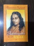 Ler Autobiografia de um Iogue/Autobiography of a Yogi, do autor Paramahansa Yogananda Ler Autobiografia de um Iogue/Autobiography of a Yogi, do autor Paramahansa Yogananda