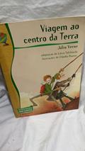 Ler Viagem ao centro da terra, do autor Júlio Verne
