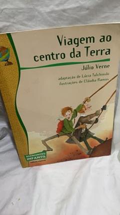 Viagem ao centro da terra, do autor Júlio Verne